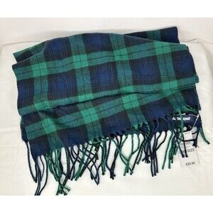 New Lands End Women's Scarf Green Tartan Plaid Lightweight NWT